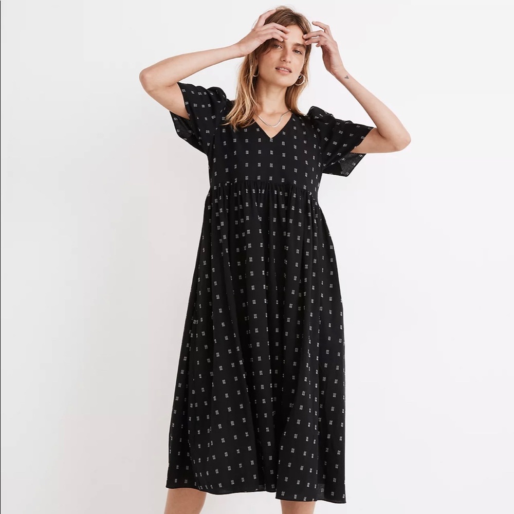 Madewell Dobby Puff-Sleeve V-Neck Midi Dress